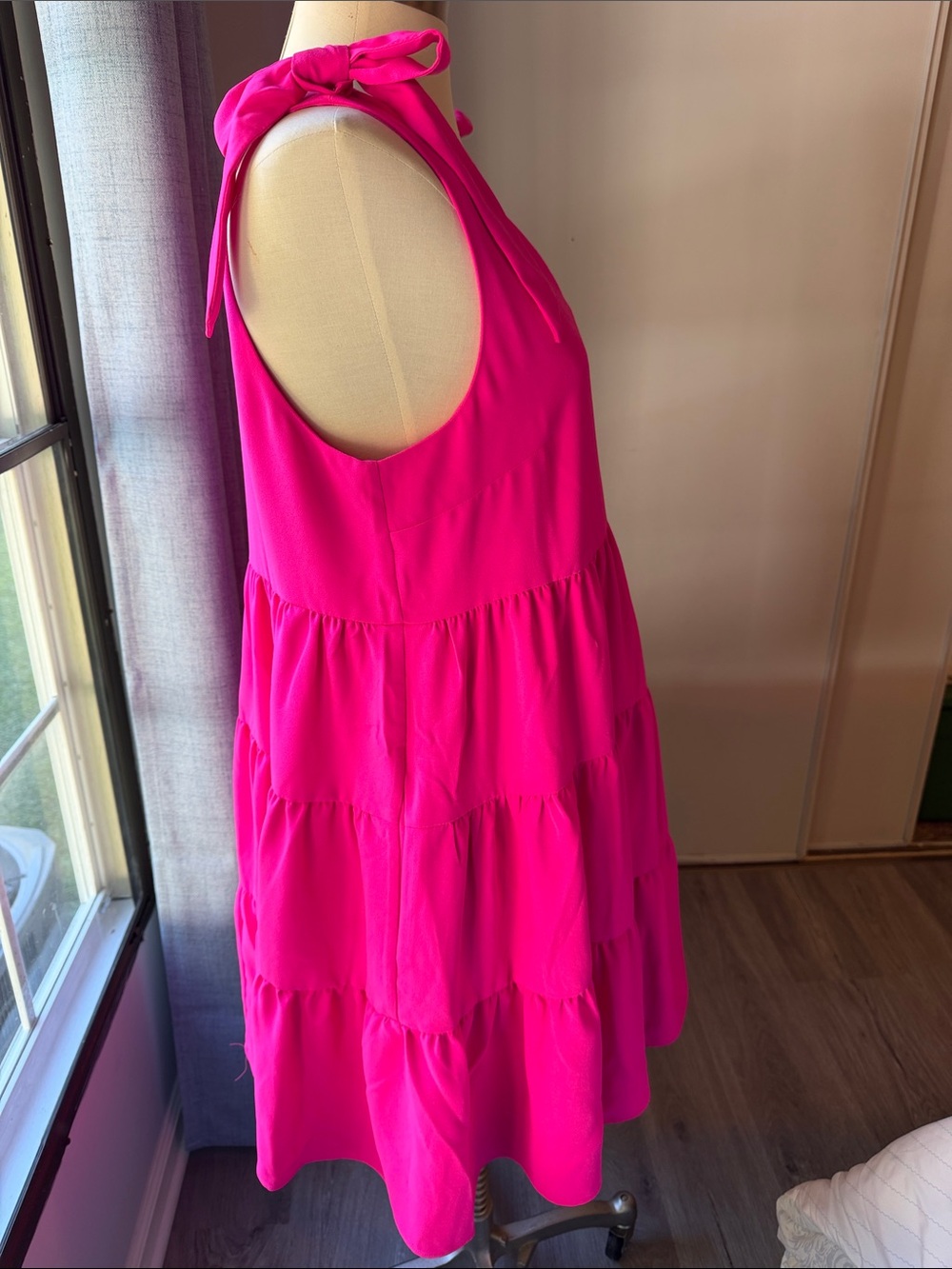 Lilly Pulitzer Hot Pink Tiered Mini Dress with Shoulder Ties size large - Picture 2 of 7